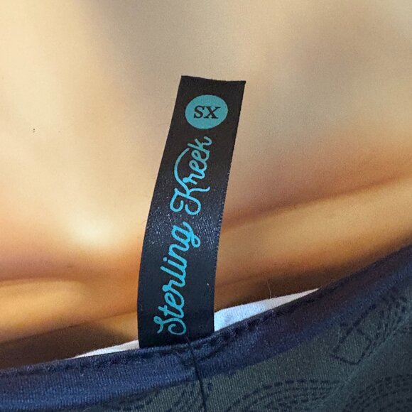 Sterling Creek Hello Darlin' Pullover Short Sleeve Shirt Top XS - Picture 5 of 7